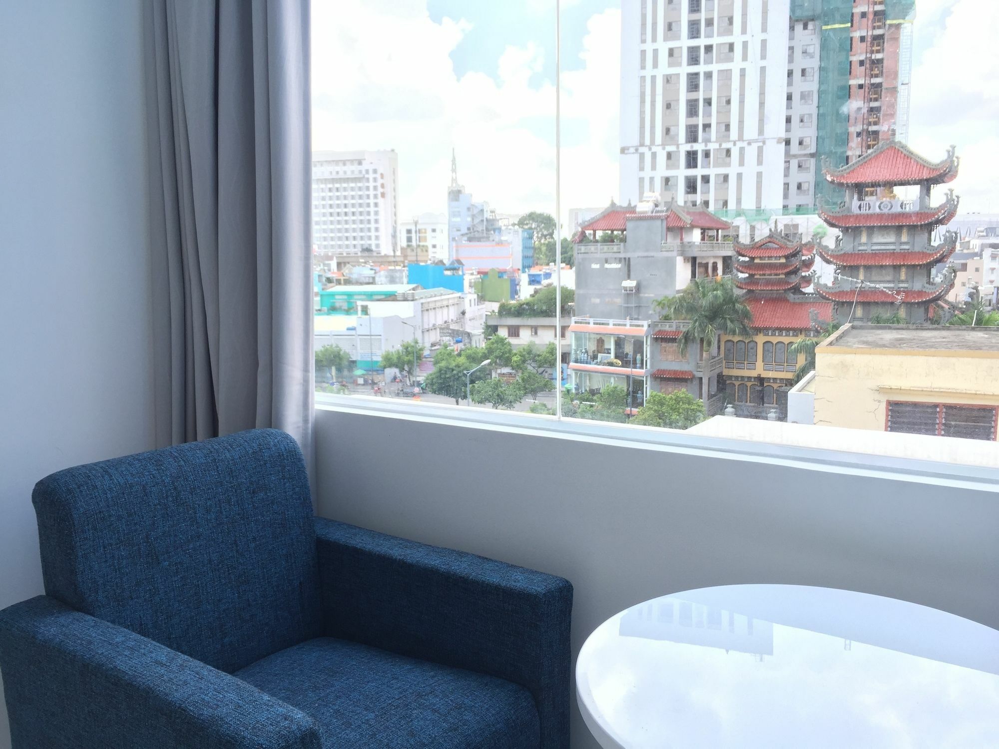 Mekong Homes 14 Хошимин Экстерьер фото